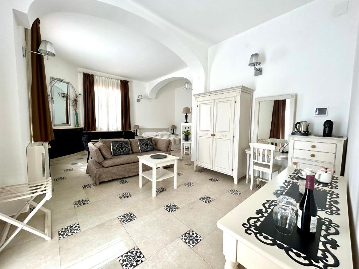 Villa Cavalieri Country Hotel Pula Eksteriør billede