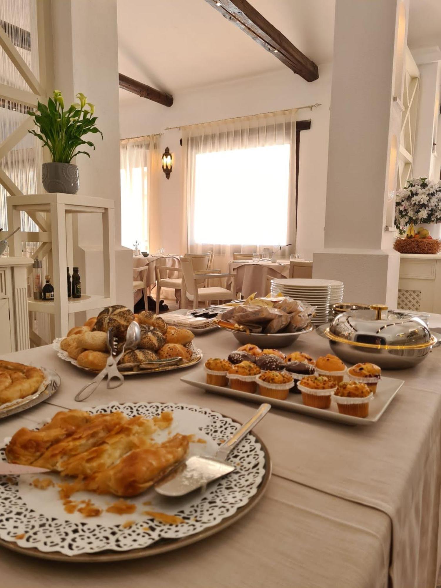 Villa Cavalieri Country Hotel Pula Eksteriør billede