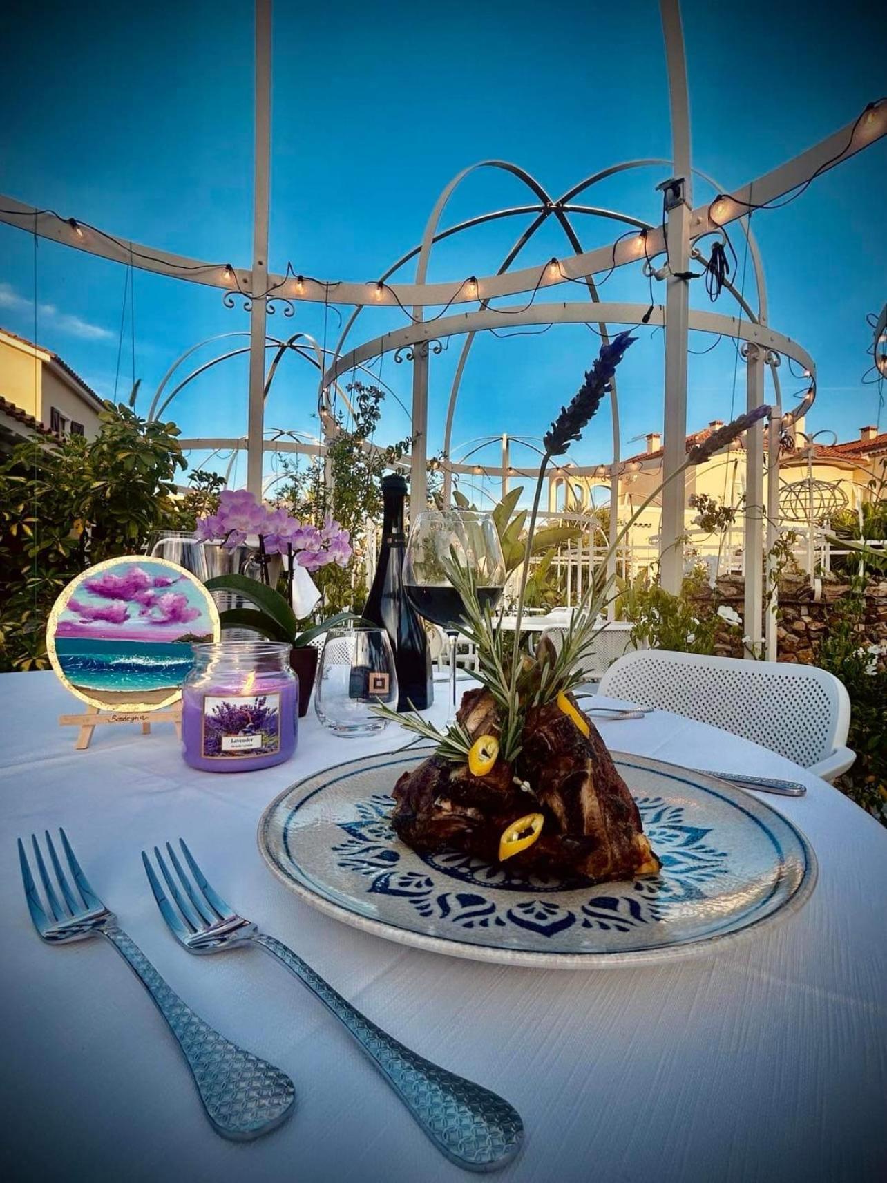 Villa Cavalieri Country Hotel Pula Eksteriør billede
